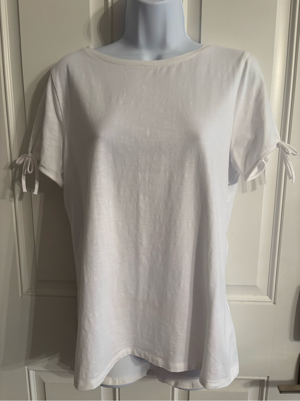 Talbots White Short Sleeve Tee with Sleeve Ties